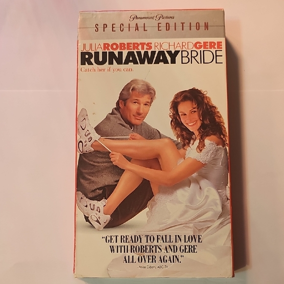 Other - Runaway Bride Special Edition VHS Tape Movie Classic